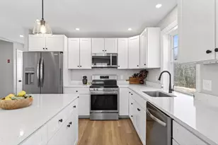 2 Shepherd Ln, Windham, ME 04062 - Photo 10