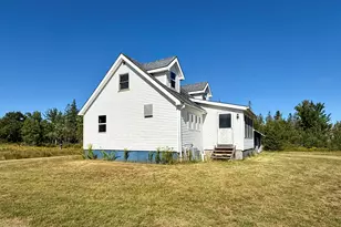 736 Leighton Point Rd, Pembroke, ME 04666 - Photo 16