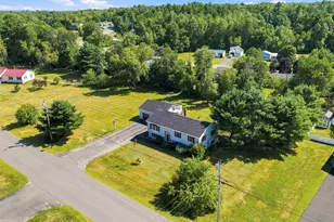 23 Robin Ct, Skowhegan, ME 04976 - Photo 1