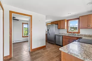 25 Peabbles Cove Rd, Cape Elizabeth, ME 04107 - Photo 12