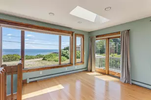 25 Peabbles Cove Rd, Cape Elizabeth, ME 04107 - Photo 32