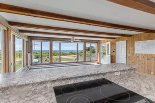25-1 Peabbles Cove Rd, Cape Elizabeth, ME 04107 - Photo 18