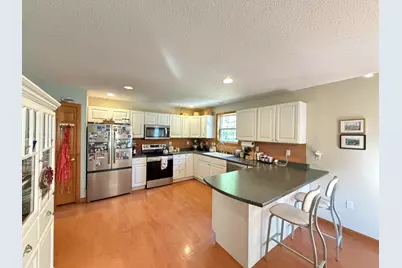 35 Hardwood Drive, Hermon, ME 04401 - Photo 4