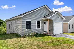 59 Village Cir, Augusta, ME 04330 - Photo 4