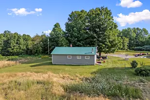 19 Schacht Ln, Gardiner, ME 04345 - Photo 8