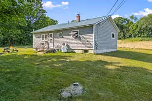 19 Schacht Ln, Gardiner, ME 04345 - Photo 4