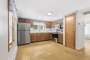 174 Davis Rd, Fairfield, ME 04937 - Photo 4