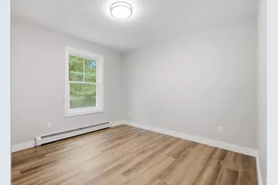 4 Neponset Circle, Limerick, ME 04048 - Photo 10