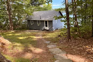 38 Beach Ln, Damariscotta, ME 04543 - Photo 2