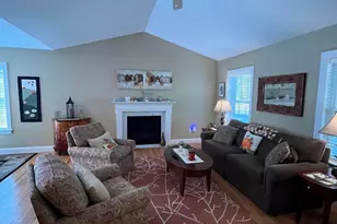 44 Carriage Ln, Brunswick, ME 04011 - Photo 8
