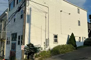 8 Boynton St, Eastport, ME 04631 - Photo 4