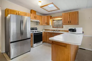 85 Shepherd Dr, Bangor, ME 04401 - Photo 4