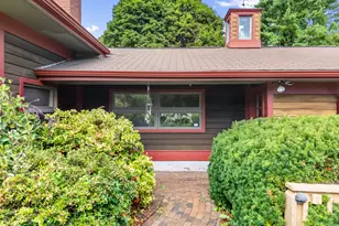 10 Barkley Ave, Auburn, ME 04210 - Photo 12