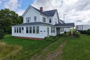 246 Main St, Limestone, ME 04750 - Photo 4