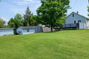 325 Houlton Rd, Fort Fairfield, ME 04742 - Photo 14