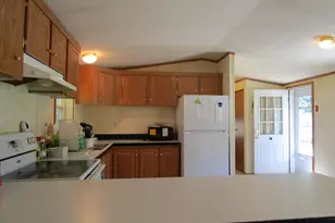 18 South Blvd, Norway, ME 04268 - Photo 6