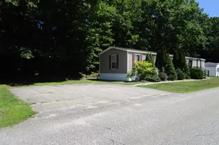 18 South Blvd, Norway, ME 04268 - Photo 6