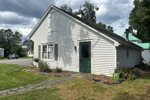 156 Lawrence St, Dover Foxcroft, ME 04426 - Photo 12