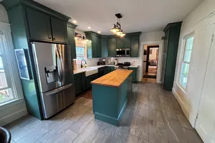 156 Lawrence St, Dover Foxcroft, ME 04426 - Photo 18
