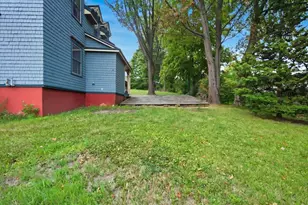 27 W Dartmouth St, Auburn, ME 04210 - Photo 32