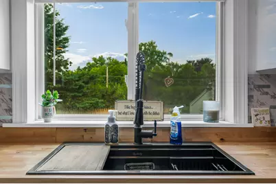 240 Lincoln Street, Bangor, ME 04401 - Photo 10