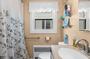 240 Lincoln St, Bangor, ME 04401 - Photo 16