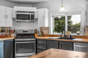 240 Lincoln St, Bangor, ME 04401 - Photo 6