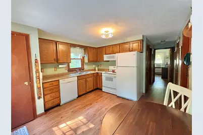 18 Littlefield Drive, Kennebunk, ME 04043 - Photo 2