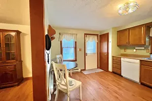 18 Littlefield Dr, Kennebunk, ME 04043 - Photo 4