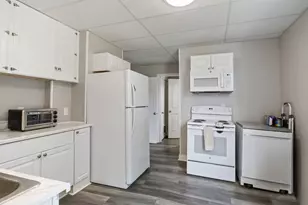 117 Goff St, Auburn, ME 04210 - Photo 20