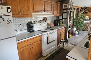 39 Mountain Vw Ln, Dover Foxcroft, ME 04426 - Photo 8