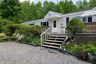39 Mountain Vw Ln, Dover Foxcroft, ME 04426 - Photo 4