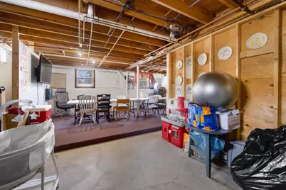 913 Essex Street, Bangor, ME 04401 - Photo 72