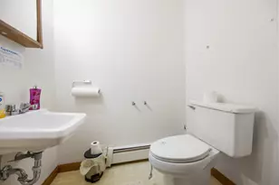 913 Essex St, Bangor, ME 04401 - Photo 62