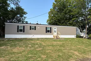 15 French St, Skowhegan, ME 04976 - Photo 1