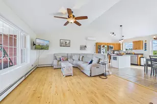 667 Newburgh Rd, Hermon, ME 04401 - Photo 12