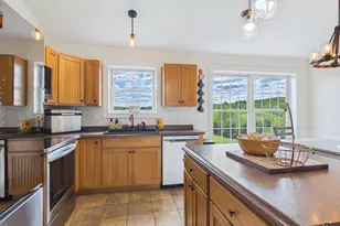 667 Newburgh Rd, Hermon, ME 04401 - Photo 16