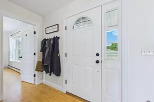 667 Newburgh Rd, Hermon, ME 04401 - Photo 10