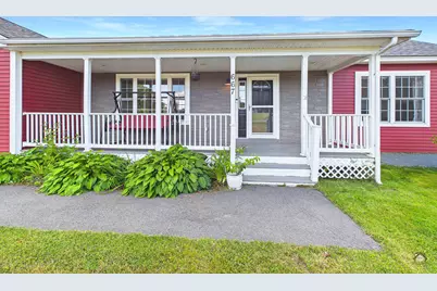 667 Newburgh Road, Hermon, ME 04401 - Photo 4