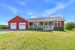 667 Newburgh Rd, Hermon, ME 04401 - Photo 1