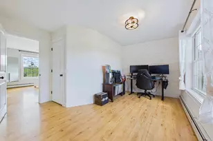 667 Newburgh Rd, Hermon, ME 04401 - Photo 28