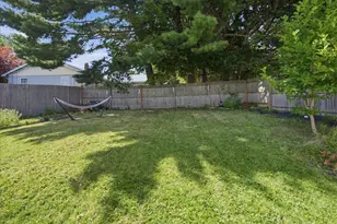 28 Oxford St, Augusta, ME 04330 - Photo 4