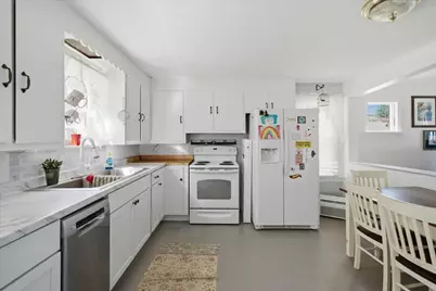 28 Oxford Street, Augusta, ME 04330 - Photo 6