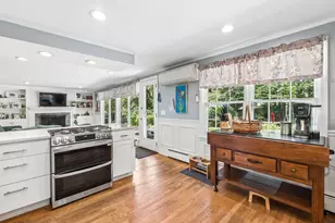 9 Hillcrest St, Hallowell, ME 04347 - Photo 22