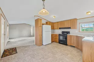 110 Blackberry Pl, Kittery, ME 03904 - Photo 8