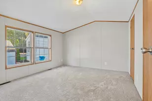 110 Blackberry Pl, Kittery, ME 03904 - Photo 18