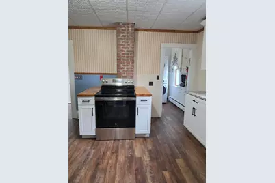 93 Lincoln Street, Calais, ME 04619 - Photo 14
