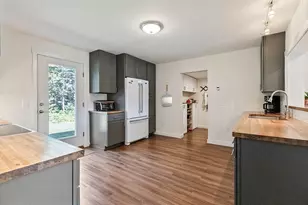 481 Bean Rd, Mount Vernon, ME 04352 - Photo 18