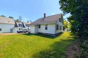160 Perham St, Farmington, ME 04938 - Photo 16