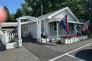 592 US-1, Hancock, ME 04640 - Photo 1